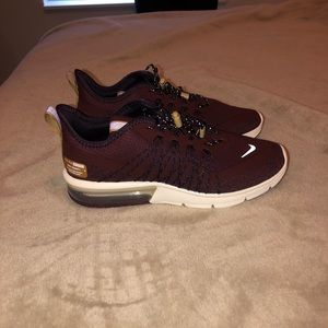 nike air max sequent 4 utility women's